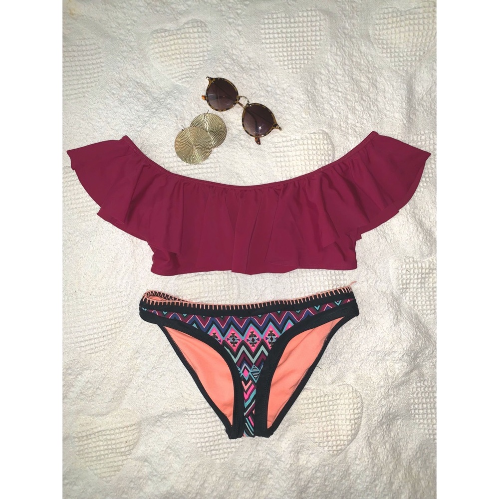 Sexy tribal - off the shoulder bikini